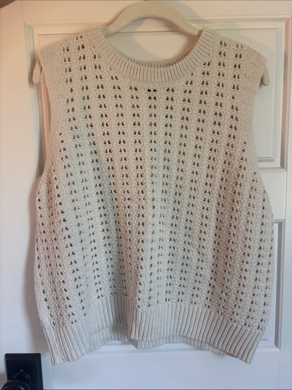 Universal Thread Cream Open-Knit Sweater Vest